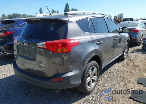 2015 Toyota Rav4 Xle z USA, uszkodzony, nr VIN 2T3WFREV8FW214711